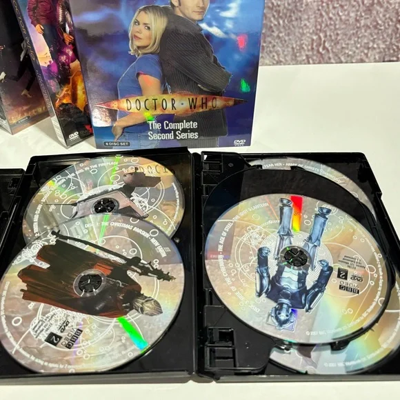 Doctor Who: The Complete Series Seasons 1-13 ( DVD 64-Disc Set ) BBC - Picture 4 of 9